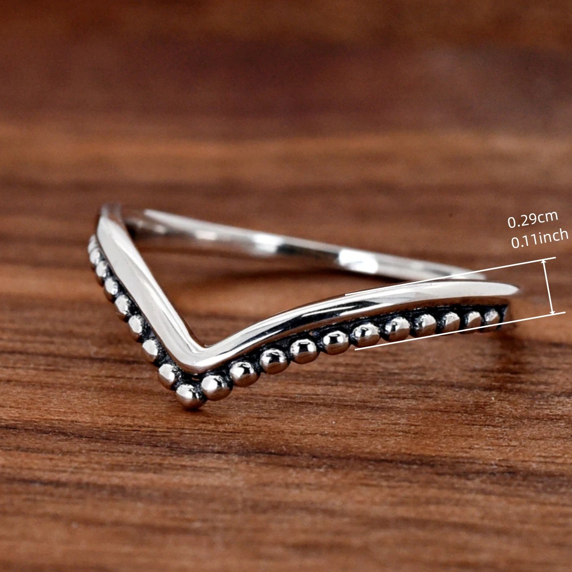 Women's V-Shaped Crown Vintage Rings for Daily Wear